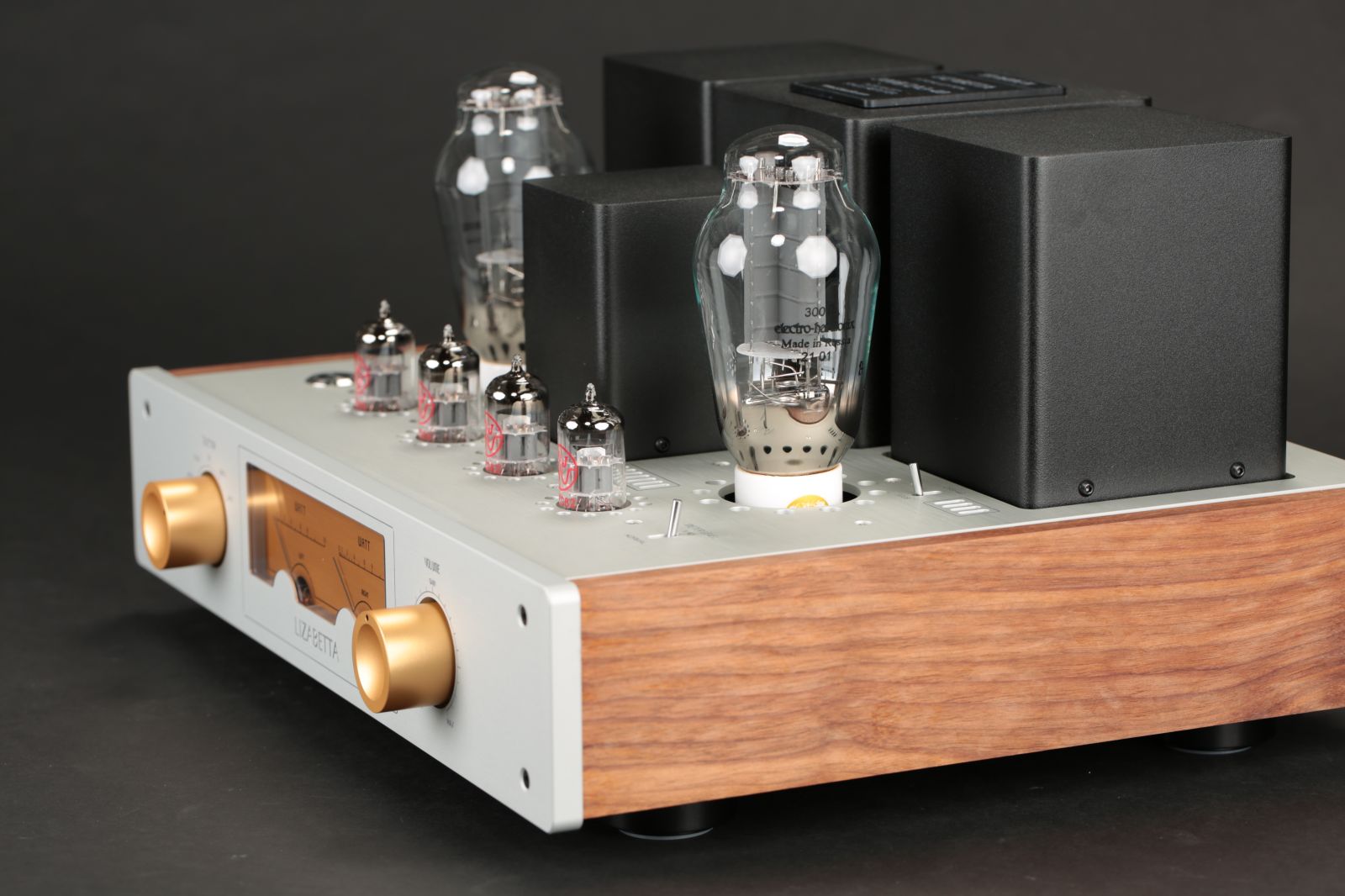 2025-10-28 리자베타 XE 013.JPG