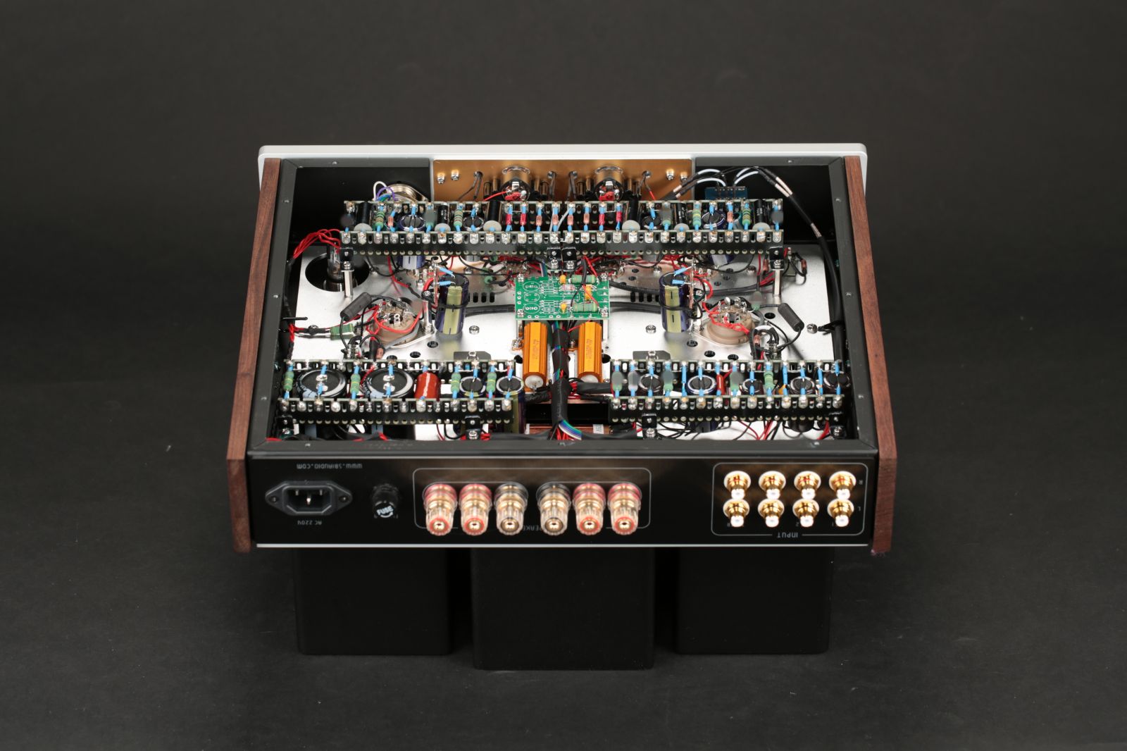 2025-11-10 크리스틴 XE 003-모자이크.JPG